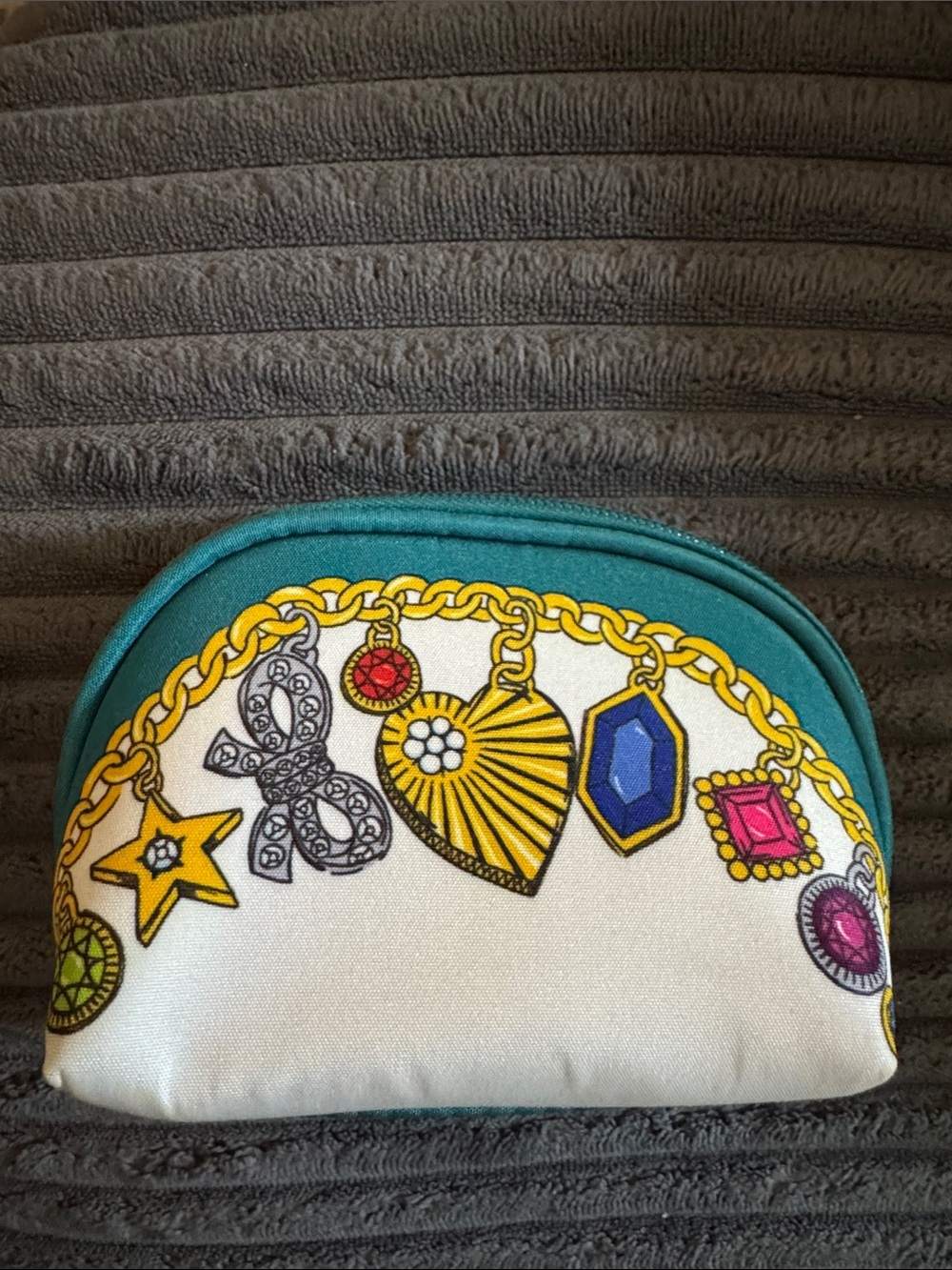Brighton pouch